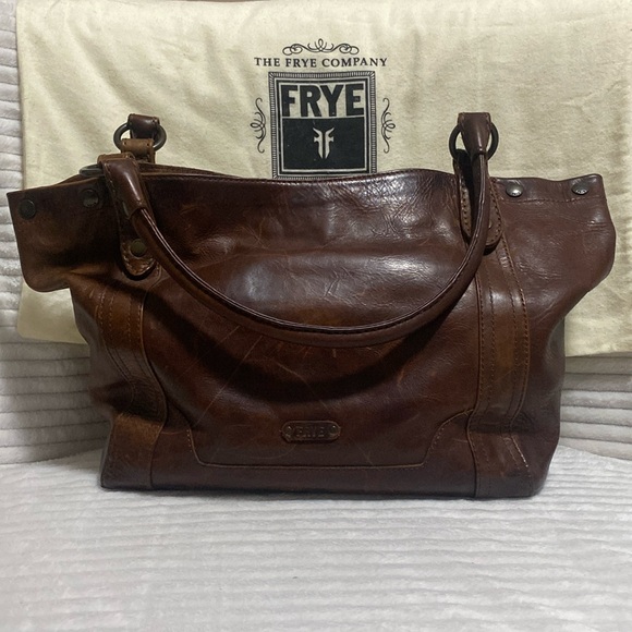 Frye Handbags - Frye Melissa Shoulder Bag